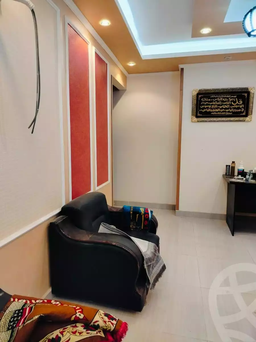 https://aqarmap.com.eg/ar/listing/6390378-for-sale-cairo-madinat-el-salam-100-st