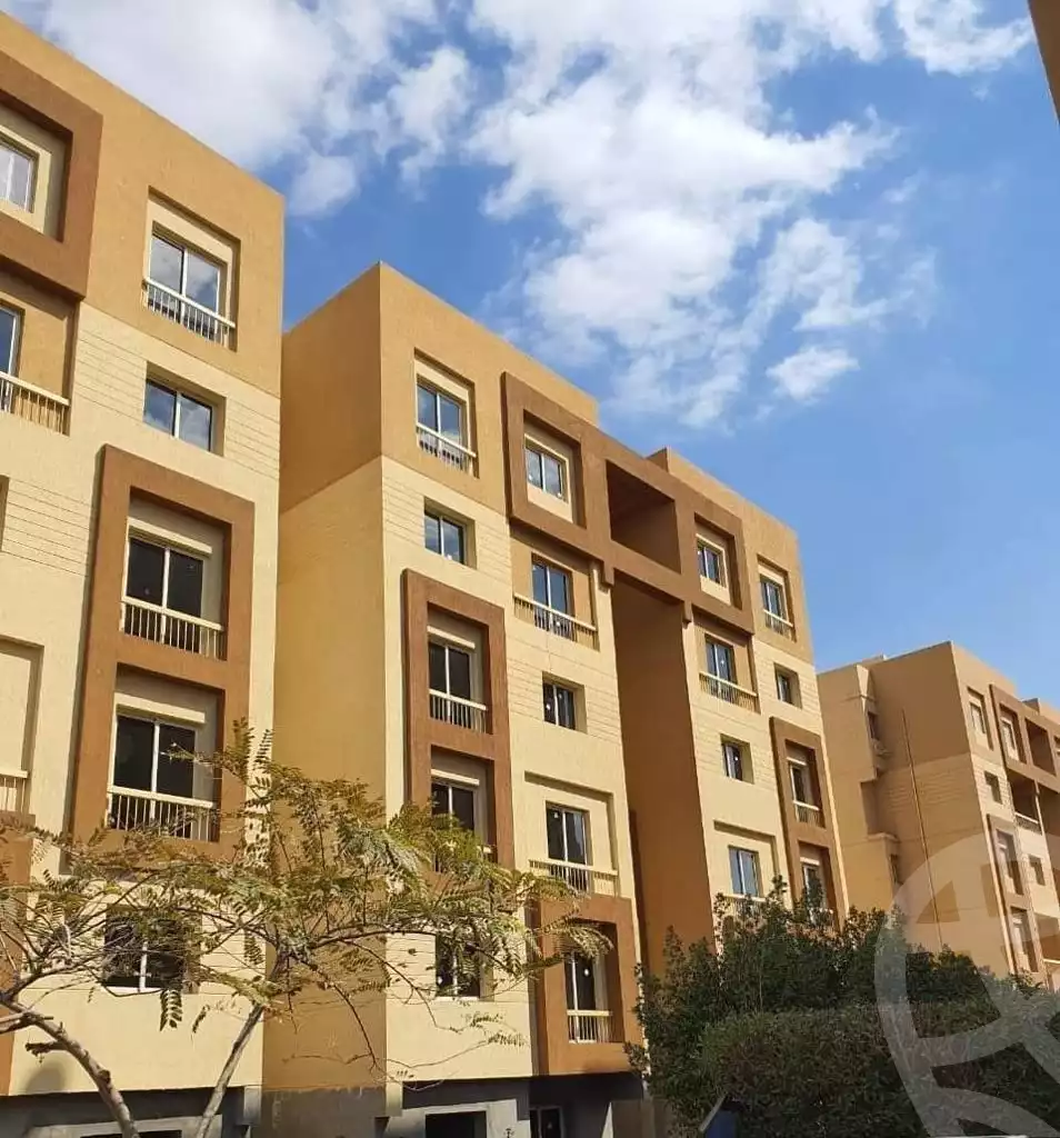 https://aqarmap.com.eg/en/listing/6394787-for-sale-cairo-6th-of-october-hadaeq-october-kmbwnd-fy-hdyq-ktwbr-shjr-ryzydns-y-jy-y-llttwyr