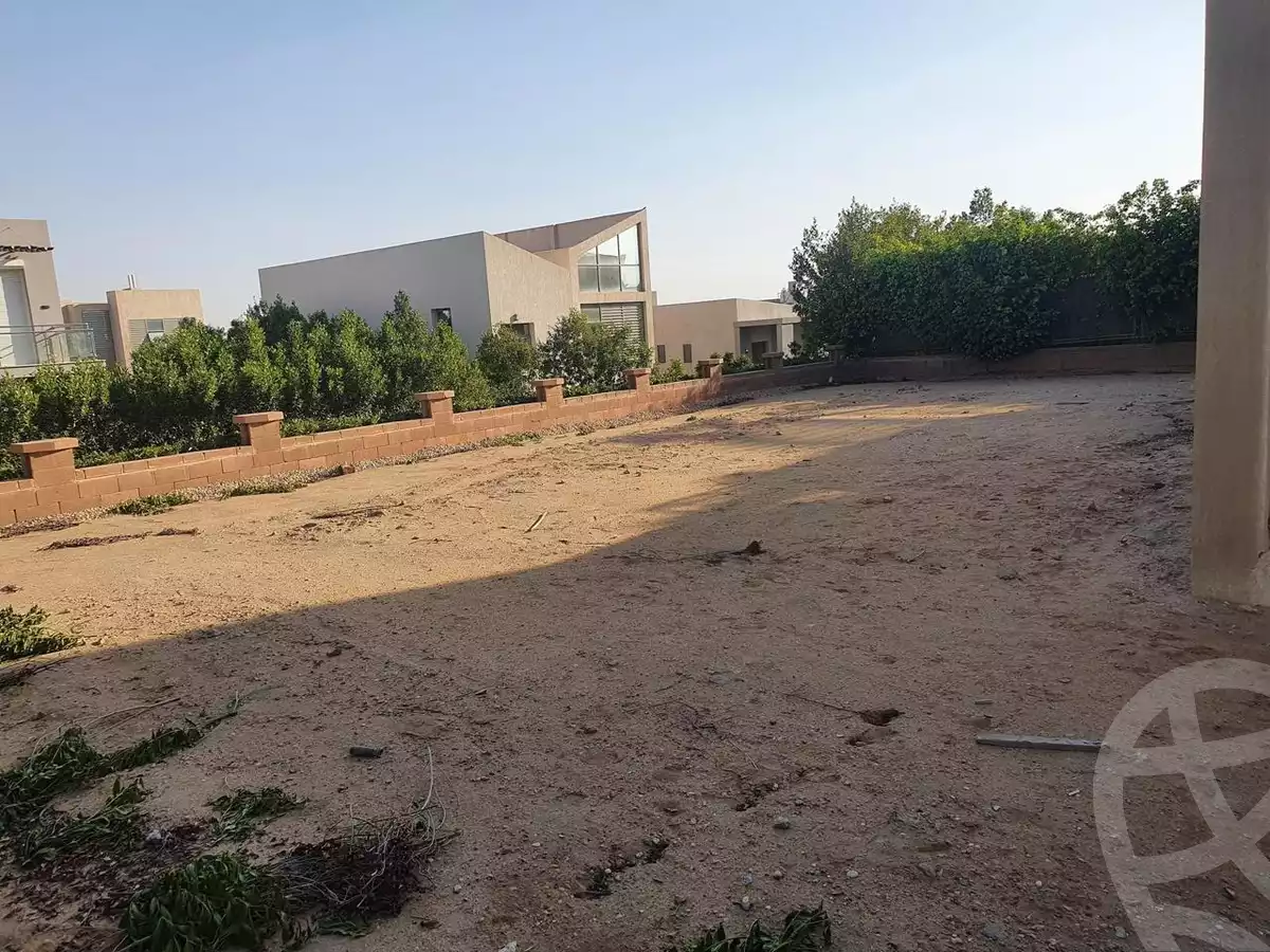 https://aqarmap.com.eg/ar/listing/6394906-for-sale-cairo-el-sheikh-zayed-city-compounds-kmbwnd-ljry-swdyk