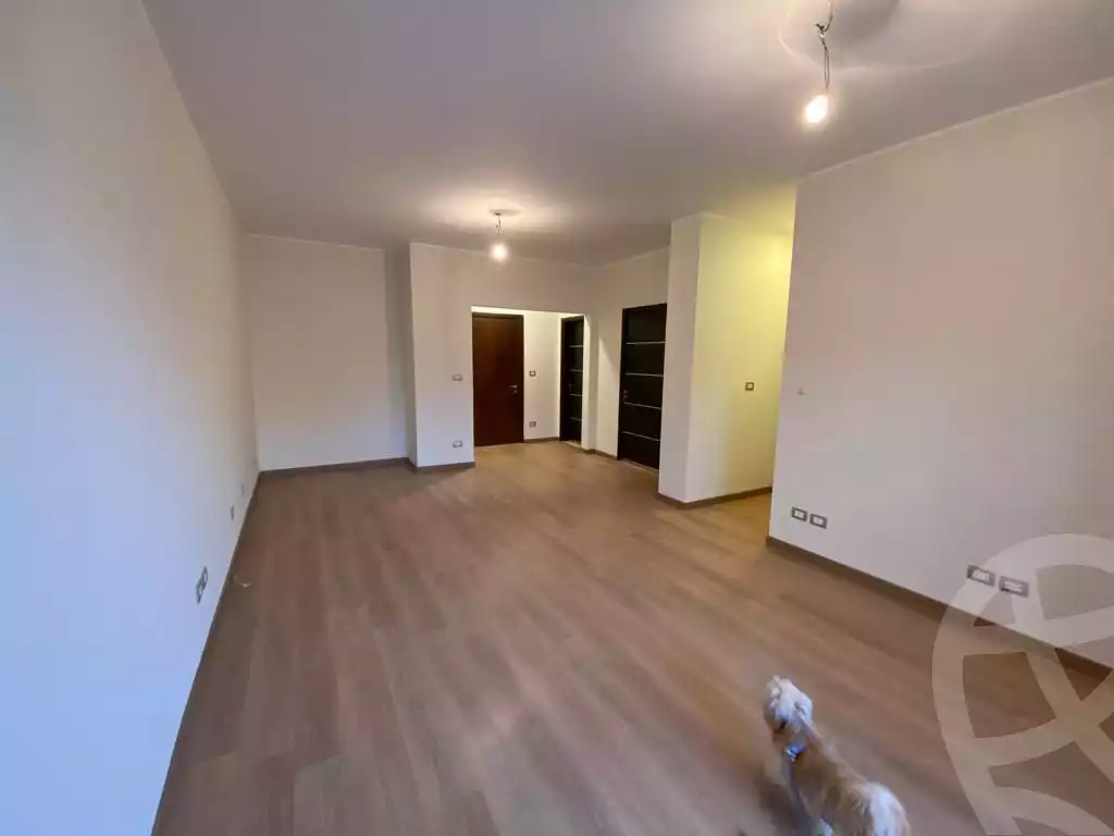 https://aqarmap.com.eg/en/listing/6394953-for-rent-cairo-el-sheikh-zayed-city-compounds-kmbwnd-wyst-twn-swdyk