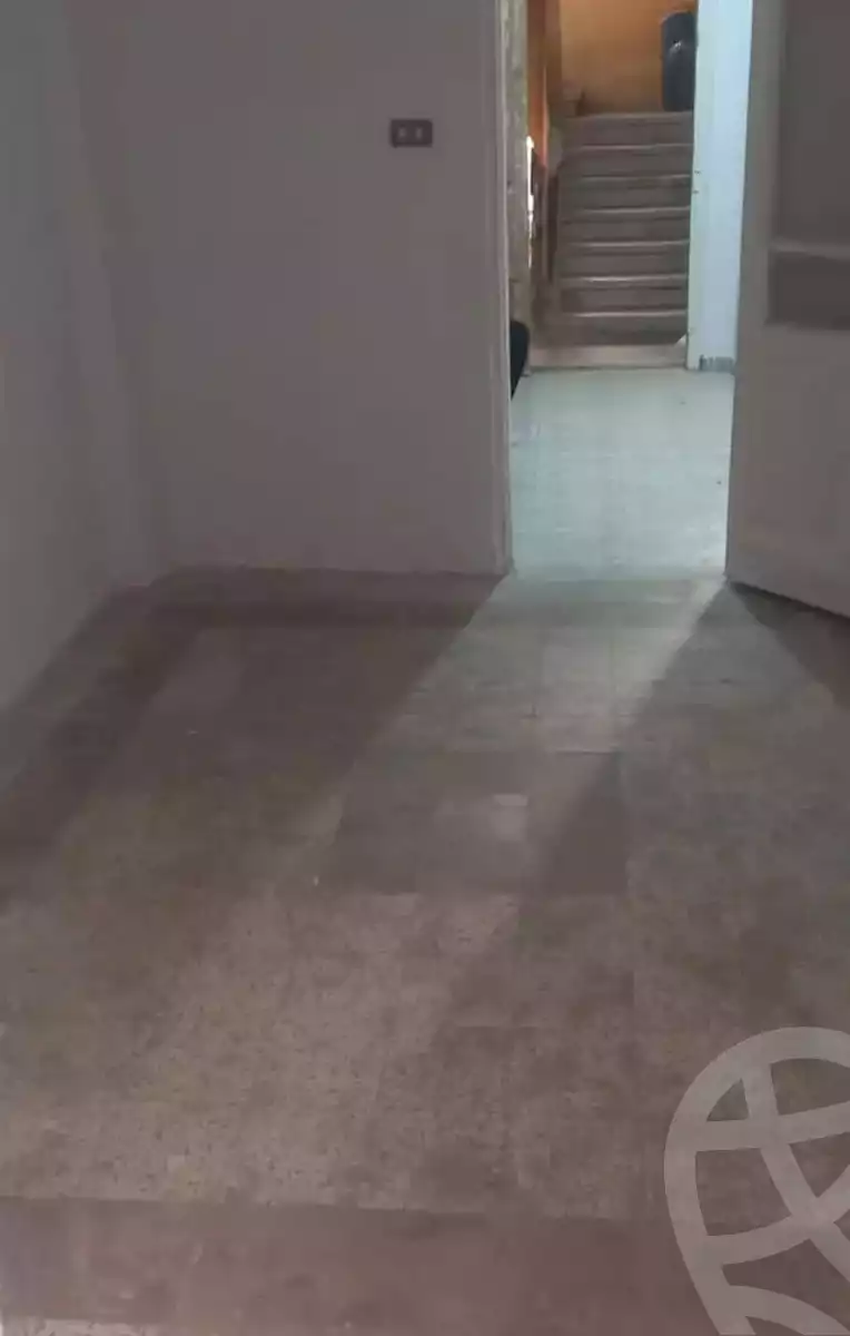 https://aqarmap.com.eg/ar/listing/6396163-for-rent-alexandria-sporting-abou-quer-st