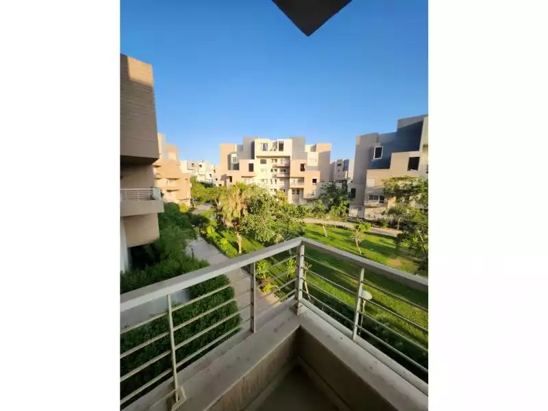 https://aqarmap.com.eg/en/listing/6396845-for-sale-cairo-new-cairo-madinaty-eighth-zone-buildings-madinaty-b-8