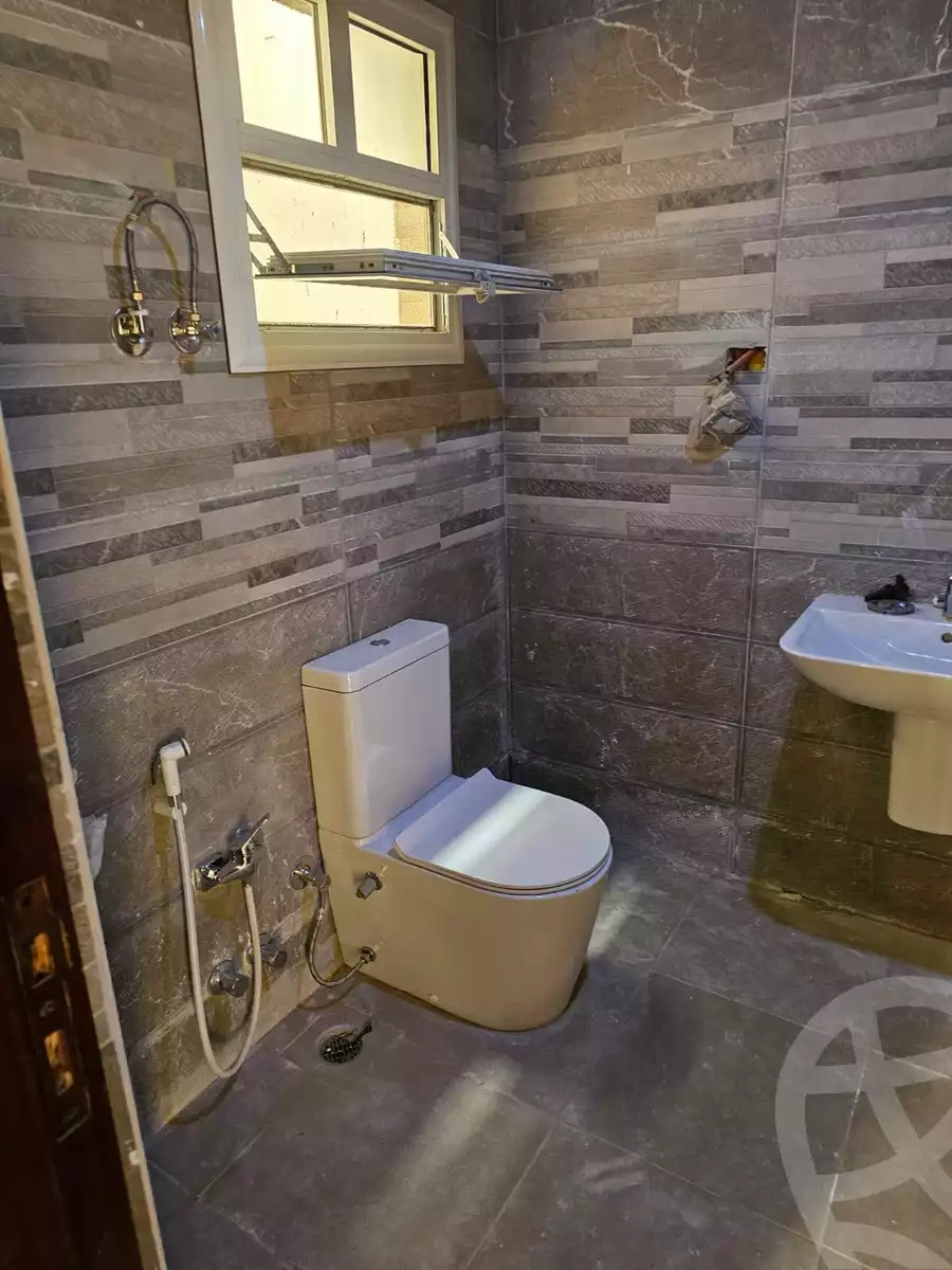 https://aqarmap.com.eg/ar/listing/6398841-for-rent-cairo-new-cairo-tamr-hena-tamr-hena-1