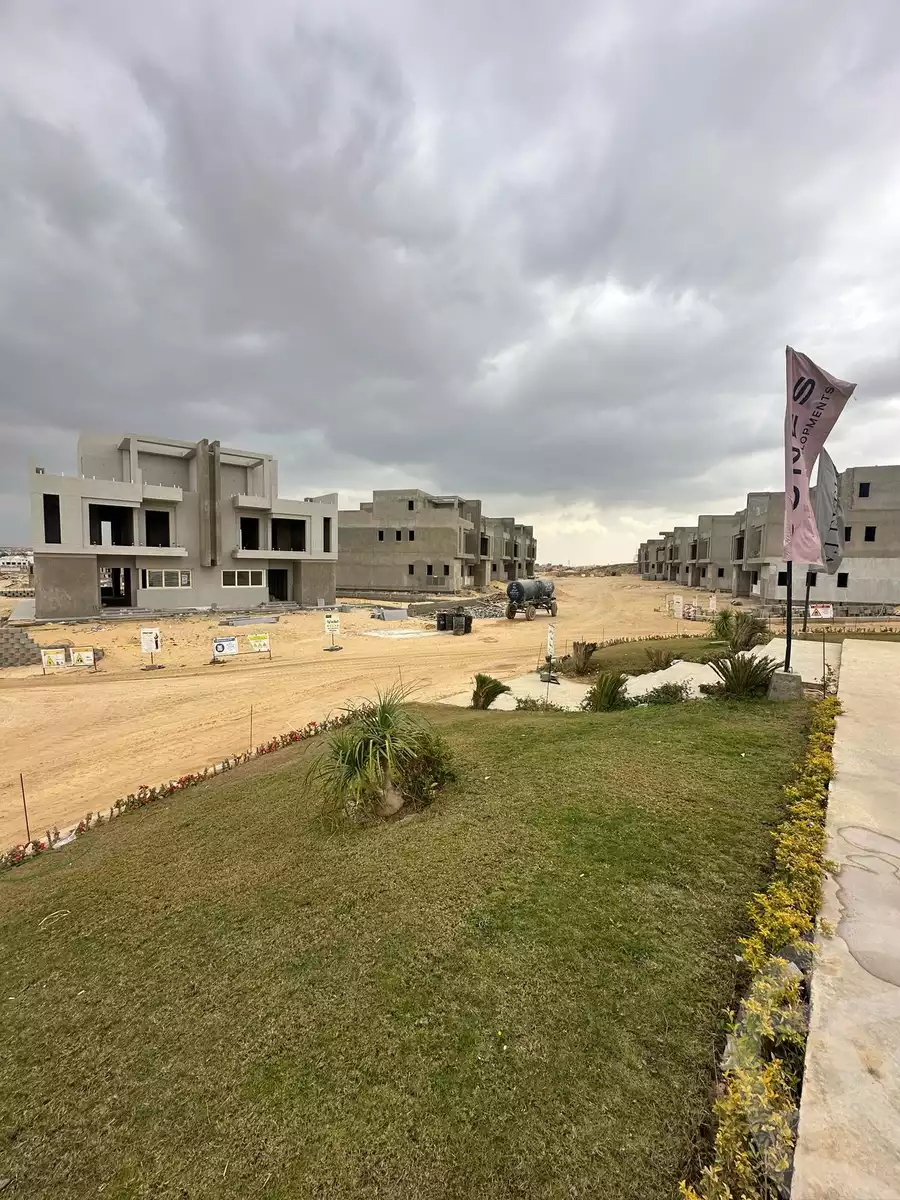 https://aqarmap.com.eg/en/listing/6399439-for-sale-cairo-el-sheikh-zayed-city-lshykh-zyd-ljdyd-v-levels-compound-dunes