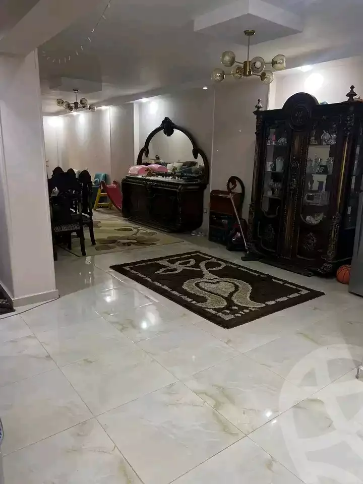 https://aqarmap.com.eg/ar/listing/6399944-for-sale-cairo-helwan-helwan-el-sharkeya-khesro-basha-st
