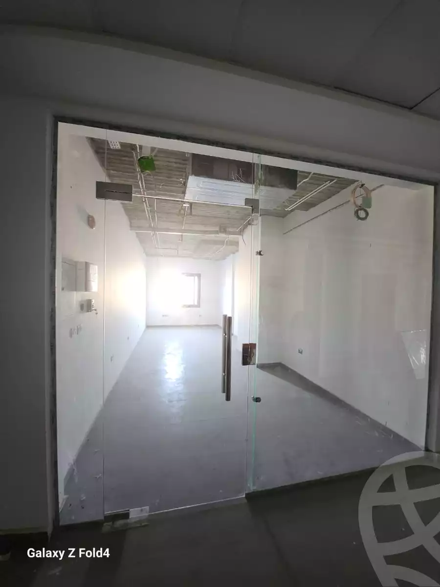 https://aqarmap.com.eg/ar/listing/6400021-for-rent-cairo-6th-of-october-compounds-wyst-jyt-mwl