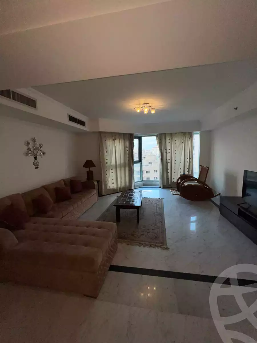 https://aqarmap.com.eg/ar/listing/6400229-for-sale-alexandria-sn-styfnw-san-stefano-grand-plaza