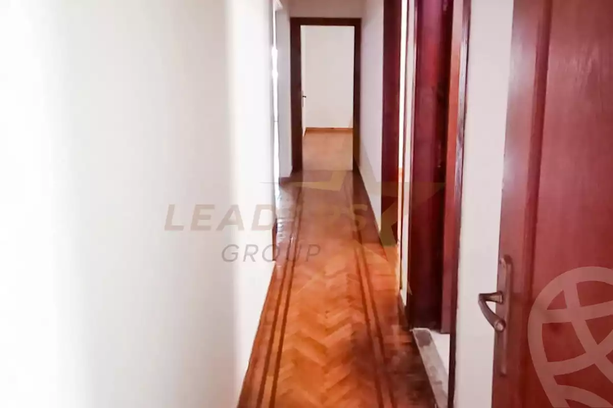 https://aqarmap.com.eg/ar/listing/6401104-for-sale-alexandria-ganaklis