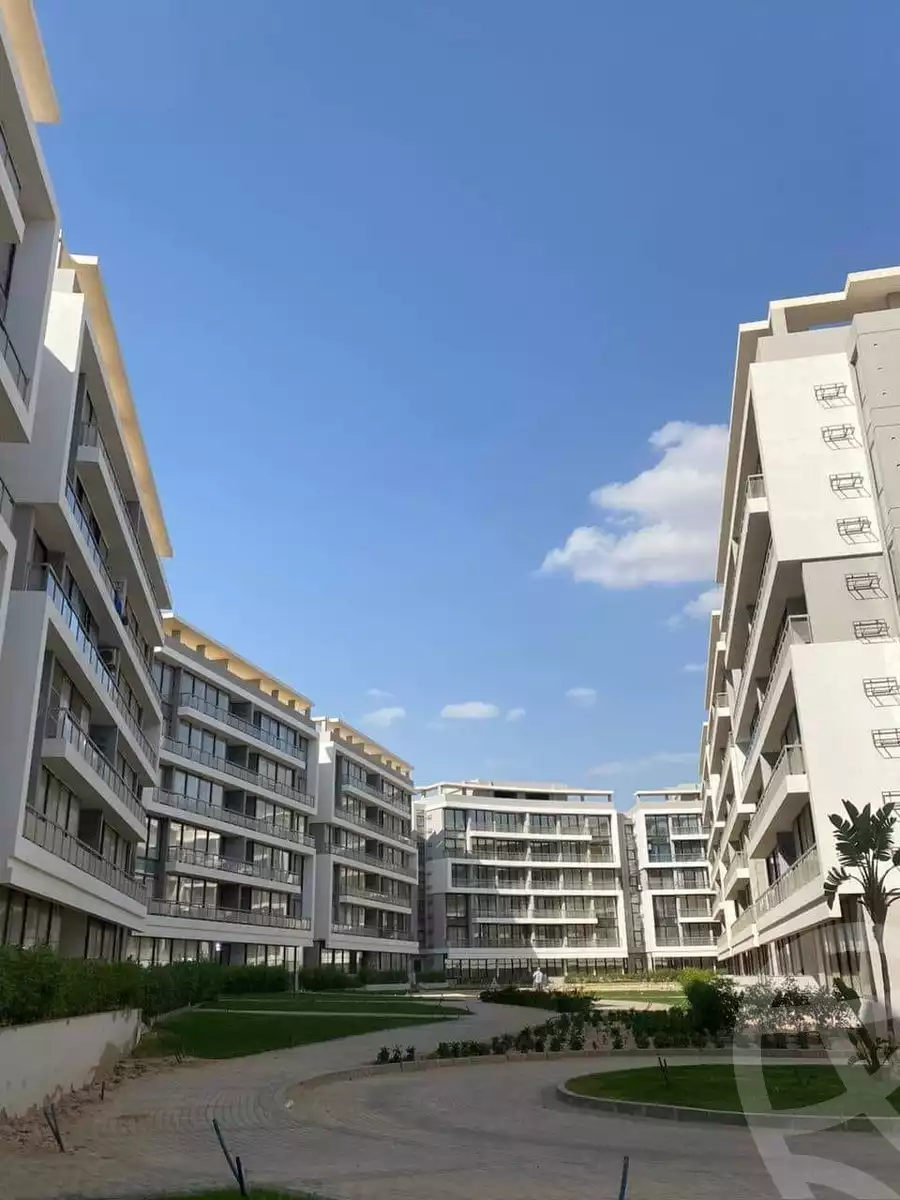 https://aqarmap.com.eg/en/listing/6402633-for-sale-cairo-6th-of-october-hadaeq-october-kmbwnd-fy-hdyq-ktwbr-lake-front