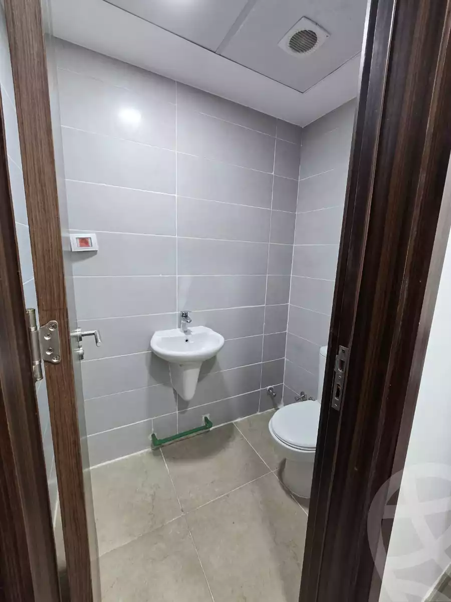 https://aqarmap.com.eg/ar/listing/6402974-for-rent-cairo-el-sheikh-zayed-city-compounds-tryfywm-zyd-nm-llttwyr