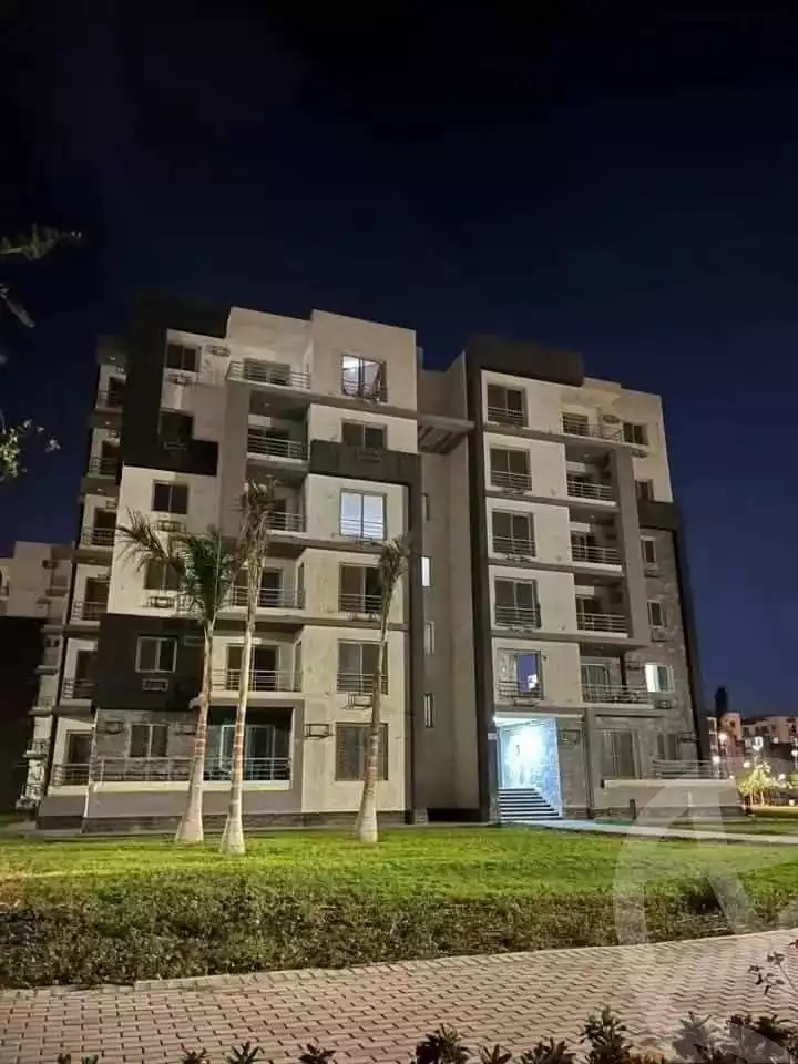 https://aqarmap.com.eg/en/listing/6403437-for-sale-cairo-el-sheikh-zayed-city-compounds-dr-msr