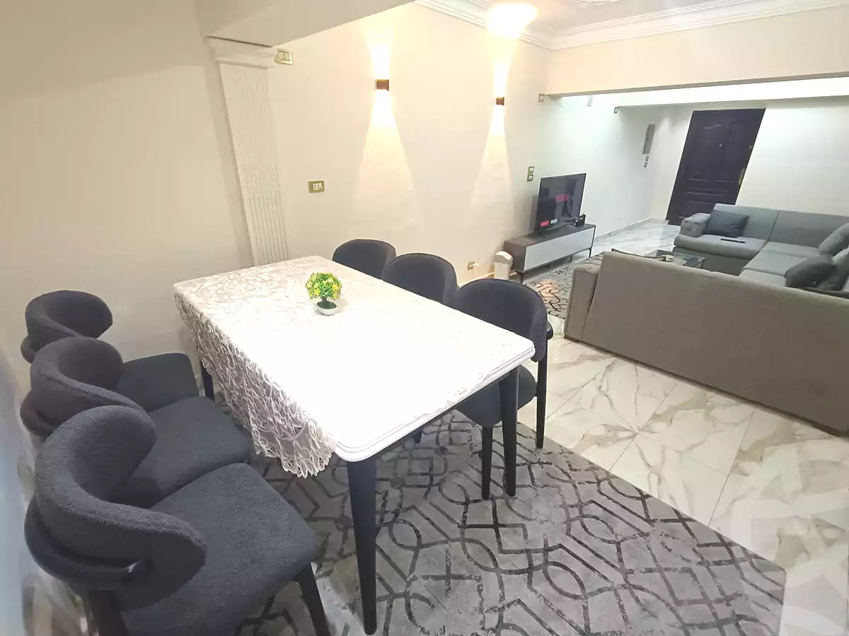 https://aqarmap.com.eg/ar/listing/6404202-for-rent-cairo-el-mohandesen-shareaa-ahmed-orabi