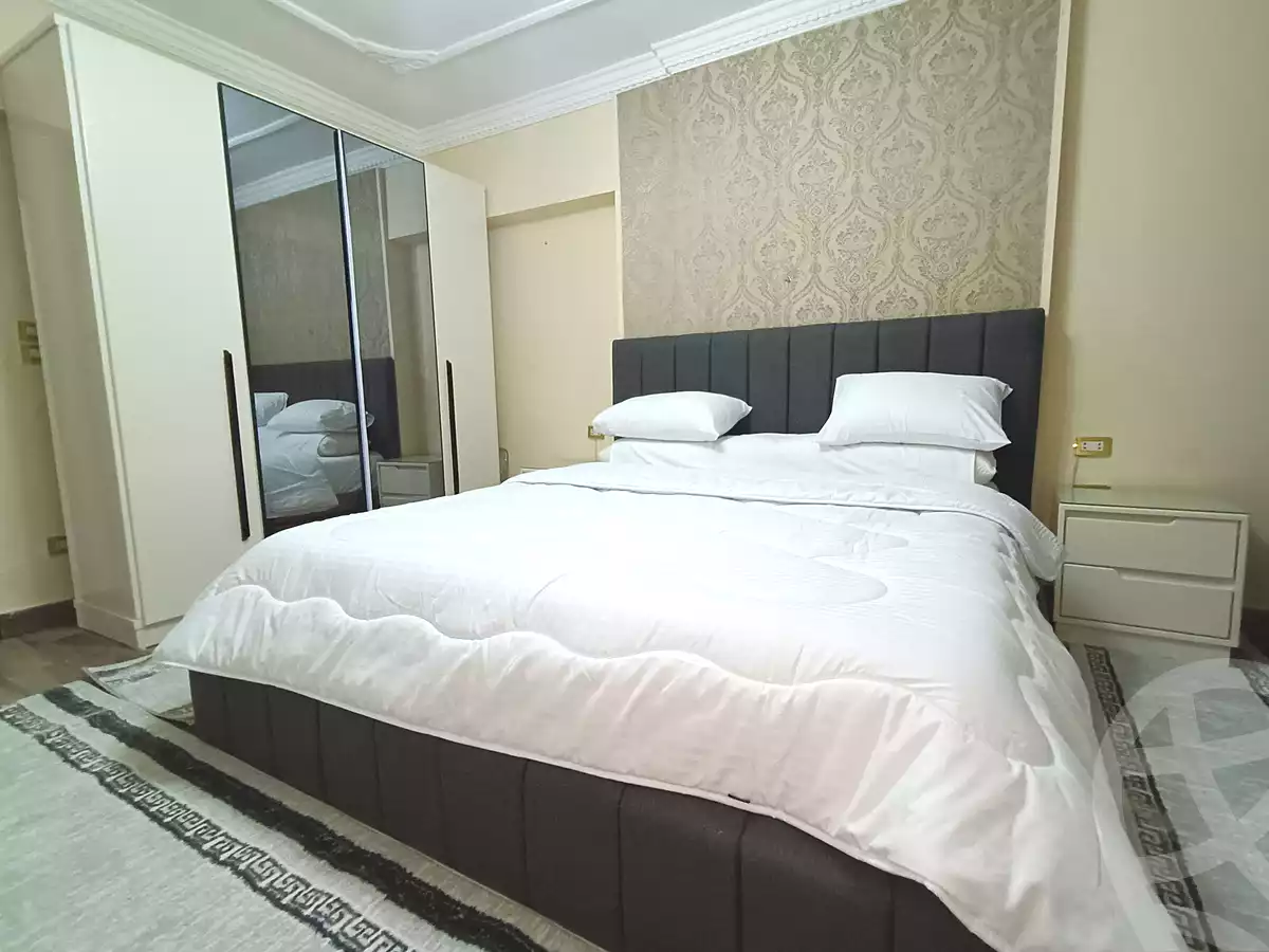 https://aqarmap.com.eg/ar/listing/6404202-for-rent-cairo-el-mohandesen-shareaa-ahmed-orabi