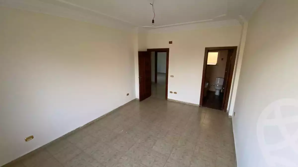 https://aqarmap.com.eg/en/listing/6405361-for-rent-cairo-new-cairo-first-settlement-neighbourhood-5-el-shaheed-islam-raafat-st