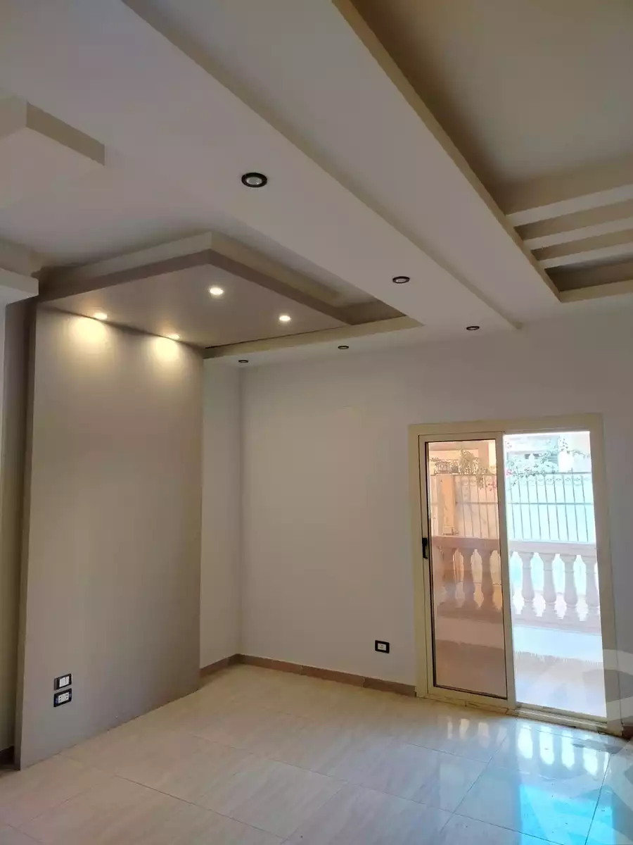 https://aqarmap.com.eg/ar/listing/6406970-for-rent-cairo-new-cairo-el-ahyaa-second-neighborhood-street-79