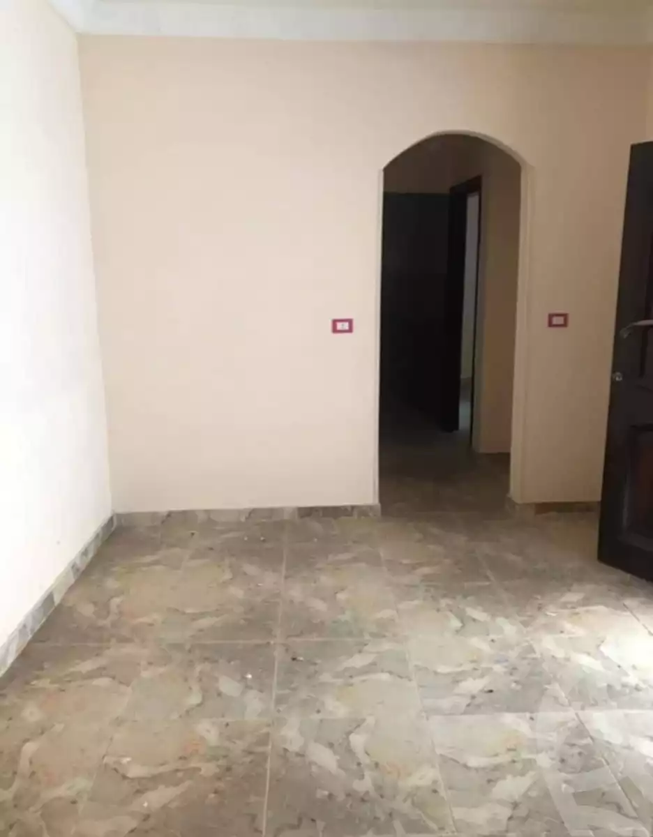 https://aqarmap.com.eg/en/listing/6407376-for-sale-gharbia-tanta-tanta-city-saeed-st