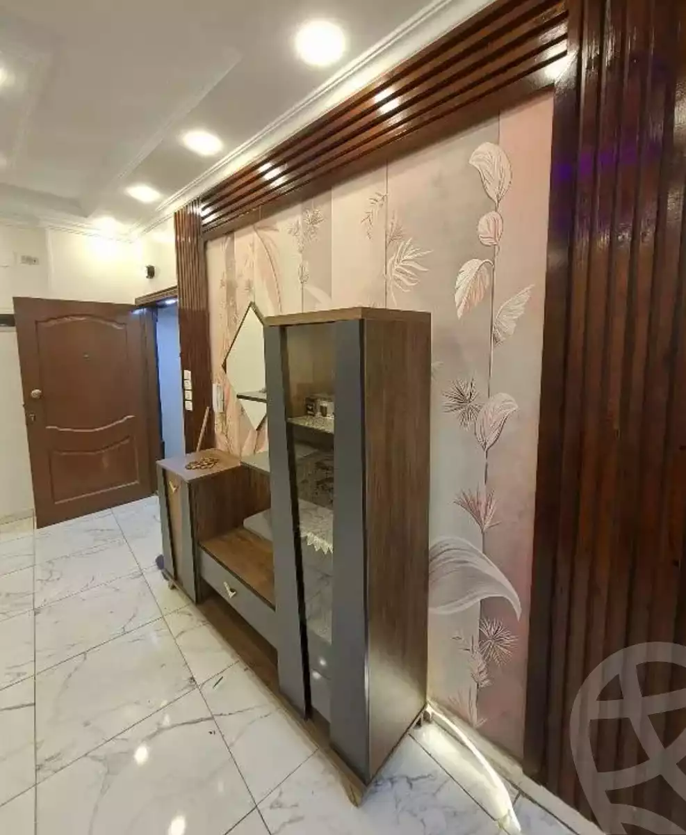 https://aqarmap.com.eg/en/listing/6409315-for-rent-dakahlia-mansoura-el-mansoura-city-ahmed-maher-st