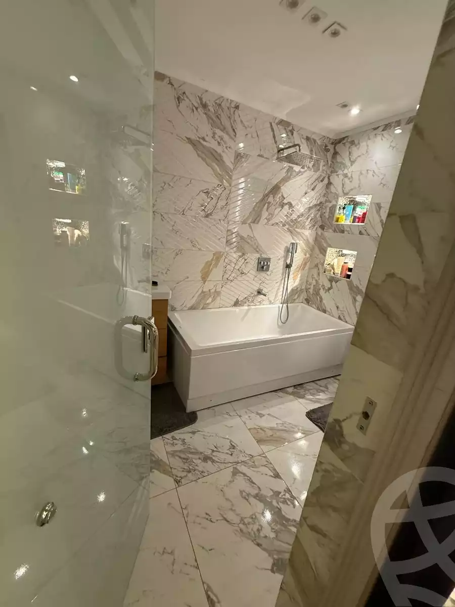 https://aqarmap.com.eg/ar/listing/6410102-for-rent-cairo-heliopolis-ard-el-golf-el-nozha-st