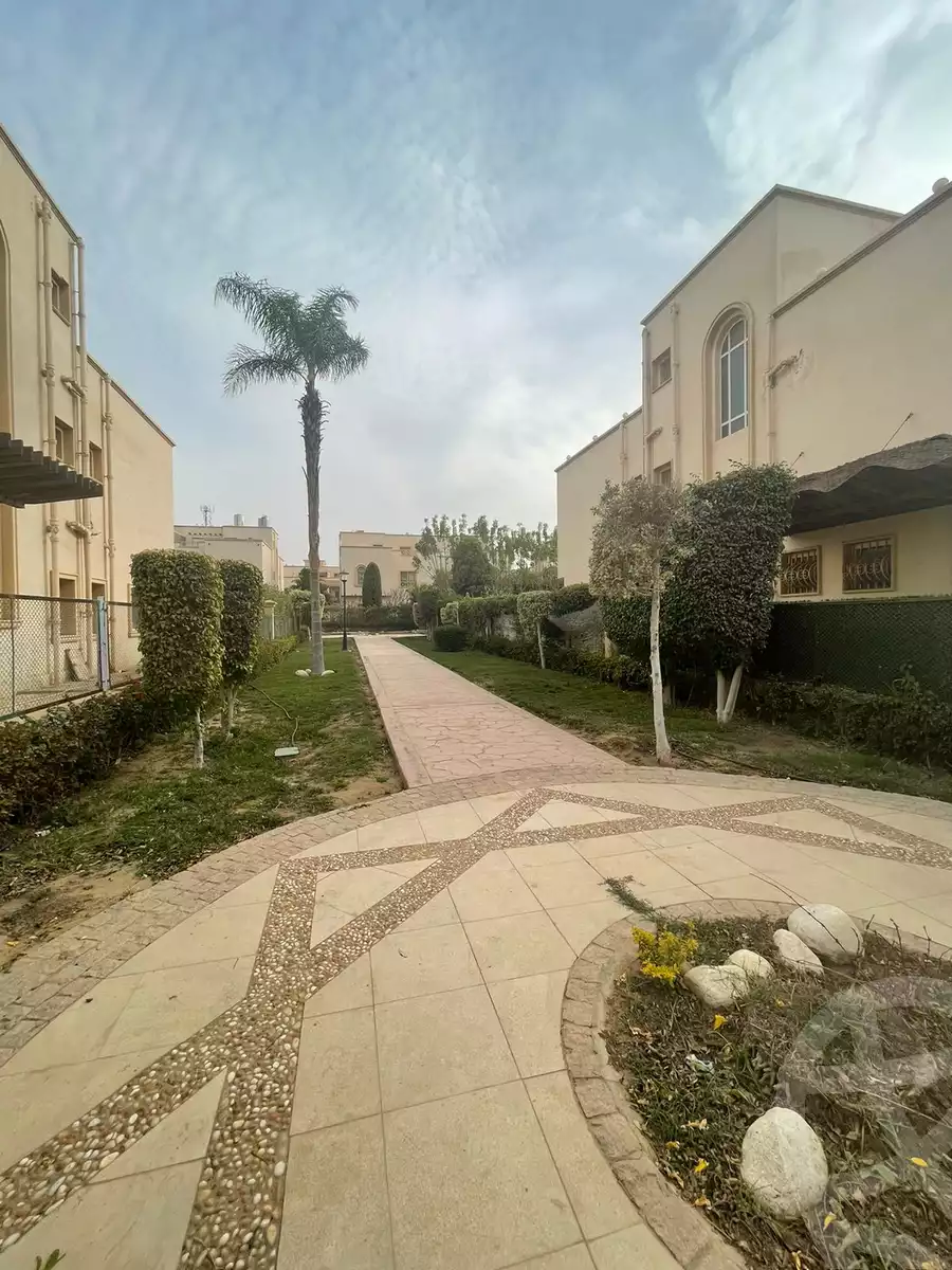 https://aqarmap.com.eg/ar/listing/6414126-for-sale-cairo-el-sheikh-zayed-city-compounds-greens