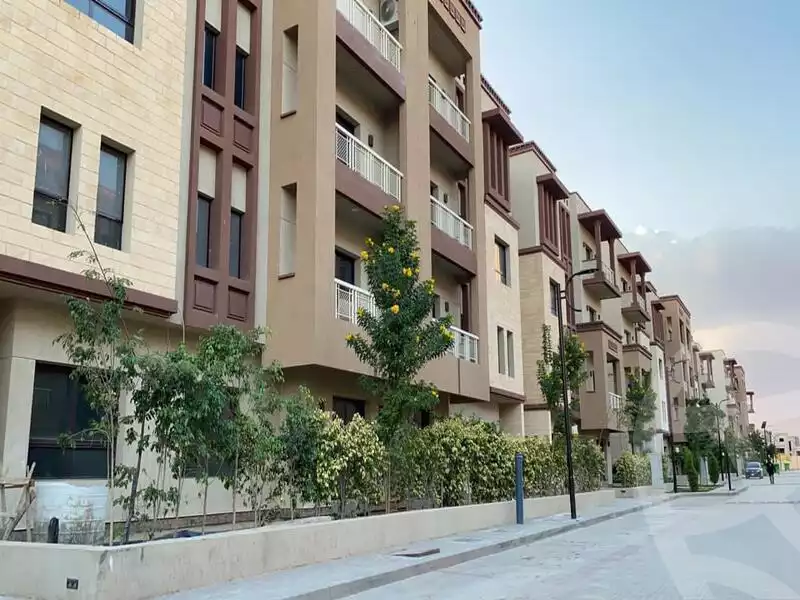 https://aqarmap.com.eg/en/listing/6414257-for-sale-cairo-6th-of-october-compounds-green-5