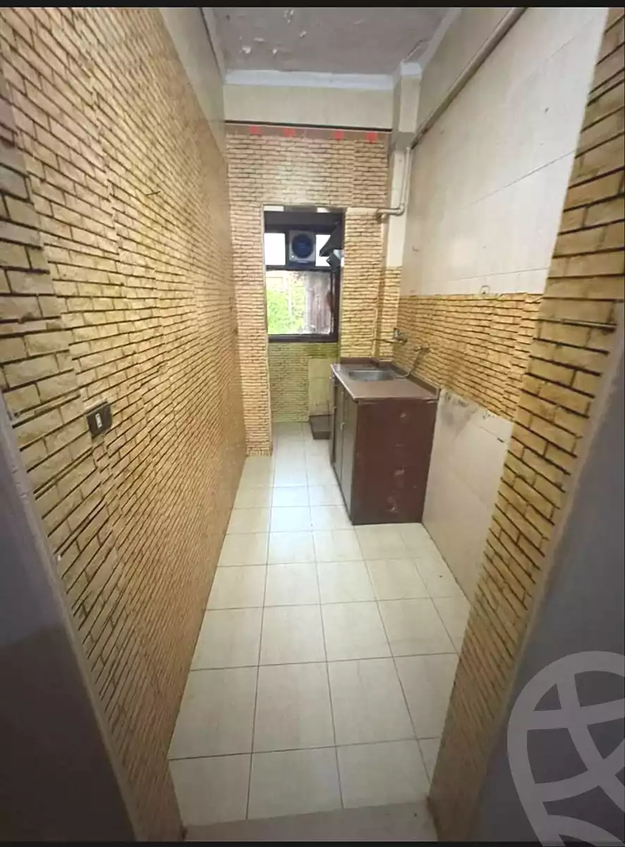 https://aqarmap.com.eg/en/listing/6415767-for-sale-cairo-heliopolis-heliopolis-square-hussein-gad-st