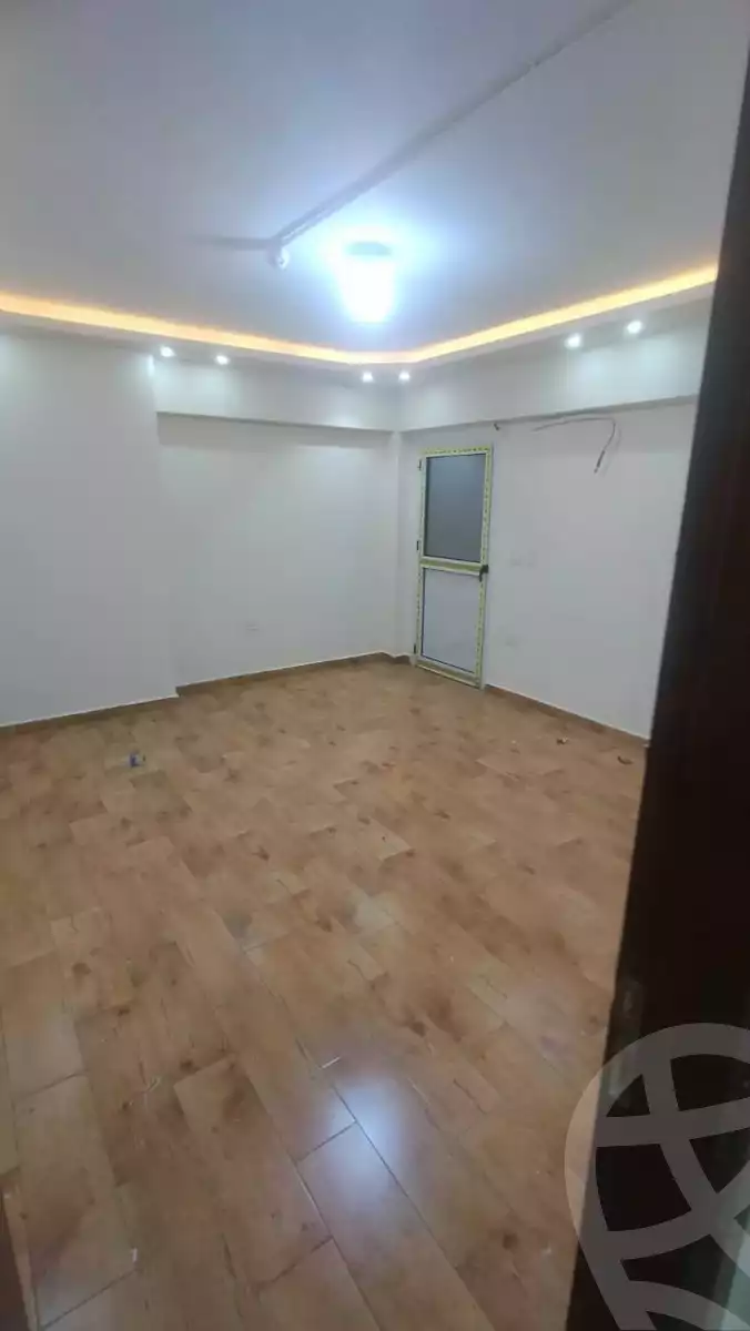 https://aqarmap.com.eg/ar/listing/6416517-for-rent-cairo-helwan-helwan-el-sharkeya-el-maraghi-st