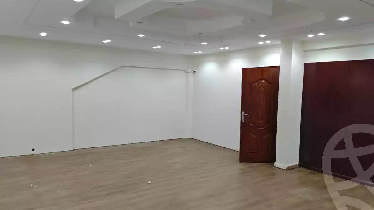 https://aqarmap.com.eg/ar/listing/6418054-for-rent-cairo-new-cairo-90th-street-northern-90th-street