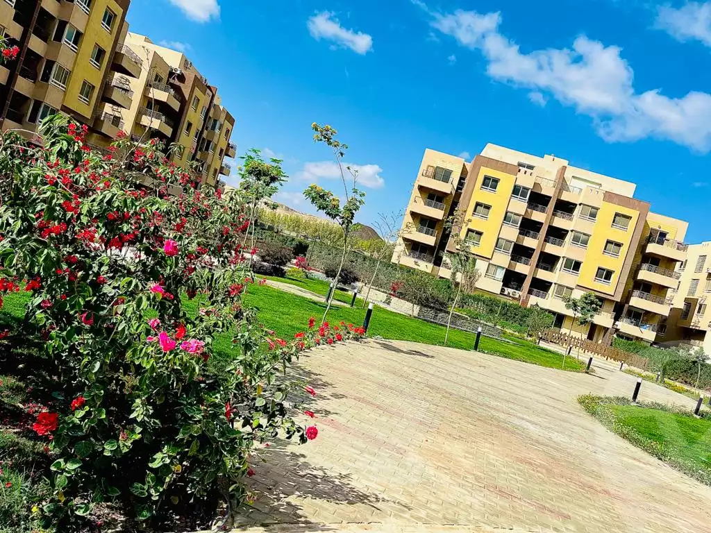 https://aqarmap.com.eg/en/listing/6418407-for-sale-cairo-6th-of-october-compounds-promenade-residence