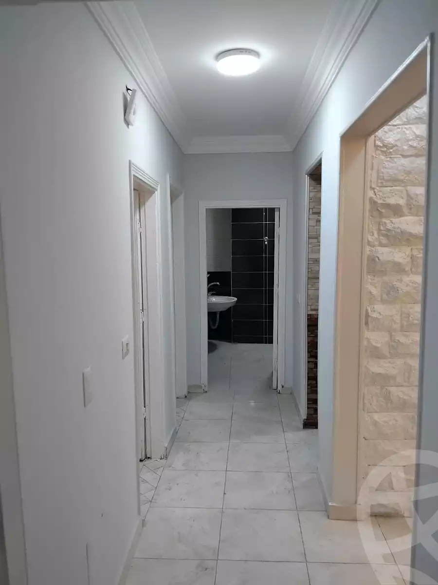https://aqarmap.com.eg/ar/listing/6420117-for-sale-cairo-helwan-hadayek-helwan-el-khashab-canal