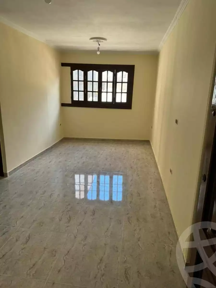 https://aqarmap.com.eg/ar/listing/6421134-for-sale-alexandria-ganaklis-shr-bw-qyr-tryq-lhry