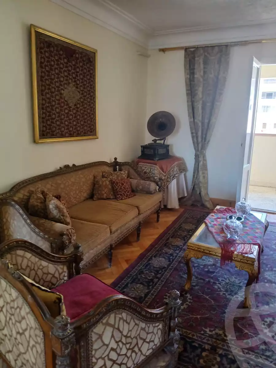 https://aqarmap.com.eg/en/listing/6421175-for-sale-alexandria-lauran-shr-bw-qyr-tryq-lhry