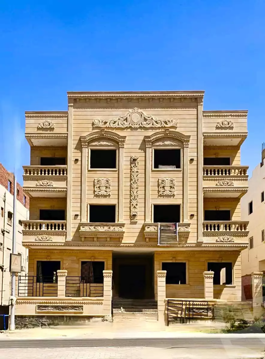 https://aqarmap.com.eg/ar/listing/6421427-for-sale-cairo-el-shorouk-lhy-lwl-shrq-neighborhood-1