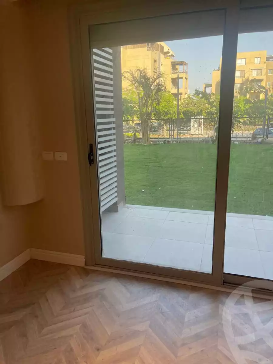 https://aqarmap.com.eg/ar/listing/6425755-for-sale-cairo-6th-of-october-compounds-palm-parks