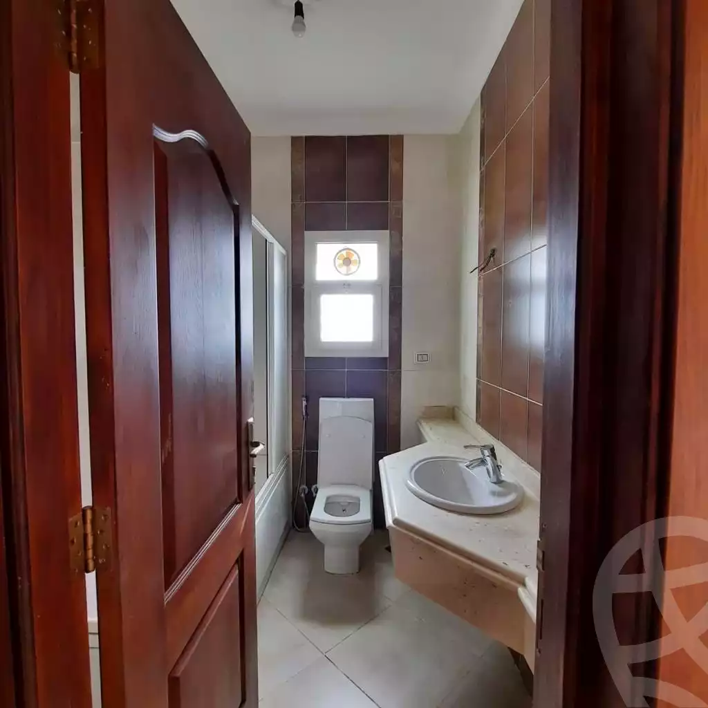 https://aqarmap.com.eg/ar/listing/6427380-for-rent-cairo-new-cairo-compounds-el-deyar-mokhabarat