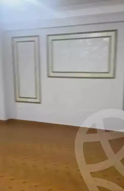 https://aqarmap.com.eg/ar/listing/6427900-for-rent-alexandria-ganaklis-shr-mrtdy-bsh