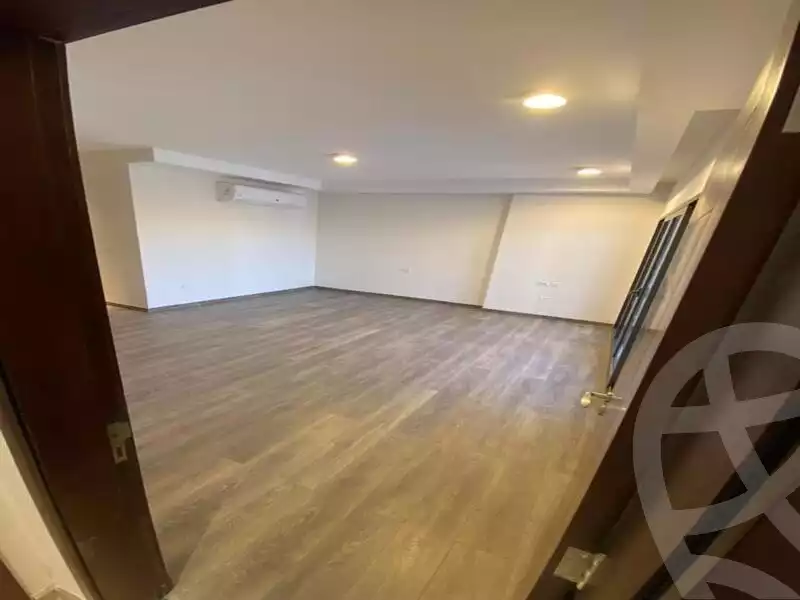 https://aqarmap.com.eg/en/listing/6428258-for-rent-cairo-el-sheikh-zayed-city-compounds-zyd-wr-llttwyr-park-towers-zed-el-sheikh-zayed-compound