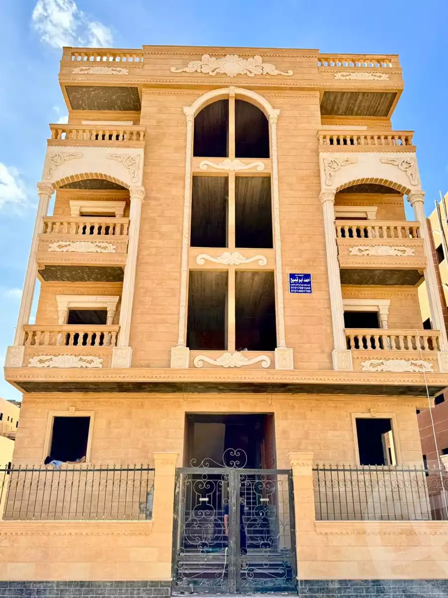 https://aqarmap.com.eg/en/listing/6428864-for-sale-cairo-badr-city-hai-el-ashgar-featured-neighborhood-bait-el-watan