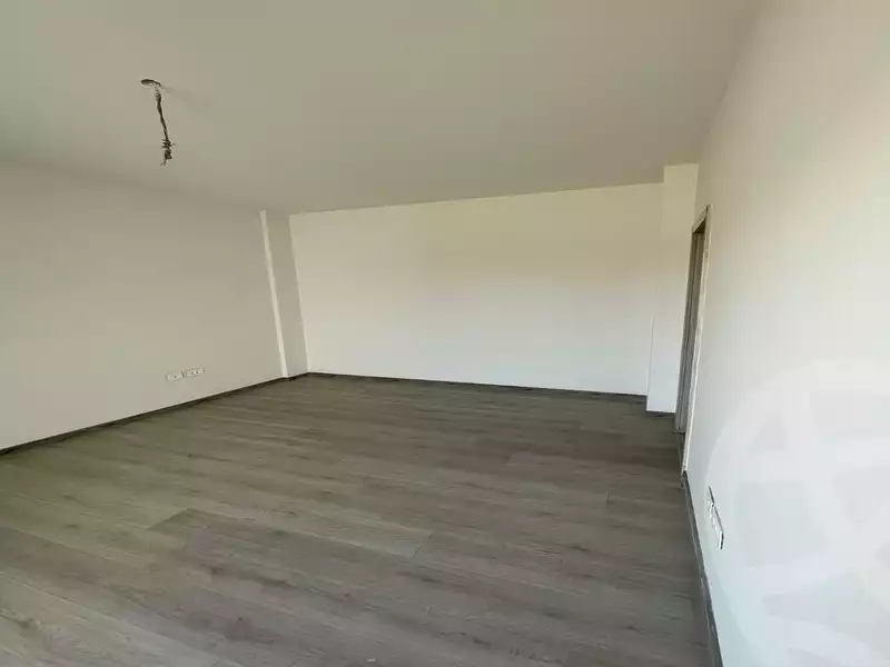 https://aqarmap.com.eg/en/listing/6429540-for-sale-cairo-el-shorouk-compounds-al-burouj-compound-imkan