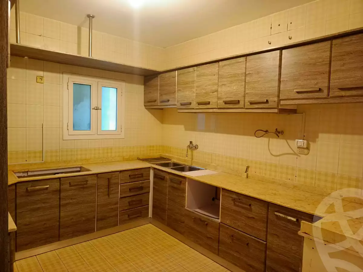 https://aqarmap.com.eg/en/listing/6429720-for-sale-cairo-el-sheikh-zayed-city-compounds-beverly-hills