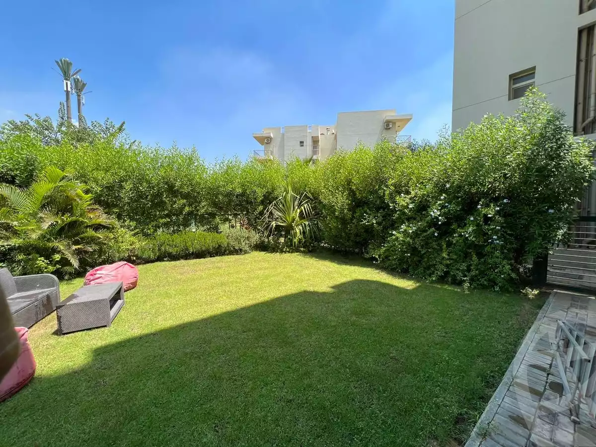 https://aqarmap.com.eg/en/listing/6429891-for-sale-cairo-el-sheikh-zayed-city-compounds-dh-drys