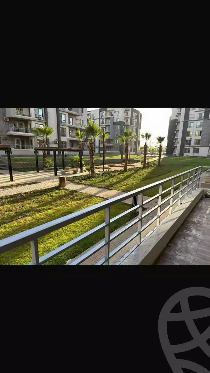 https://aqarmap.com.eg/ar/listing/6432125-for-sale-cairo-el-sheikh-zayed-city-compounds-jn-2
