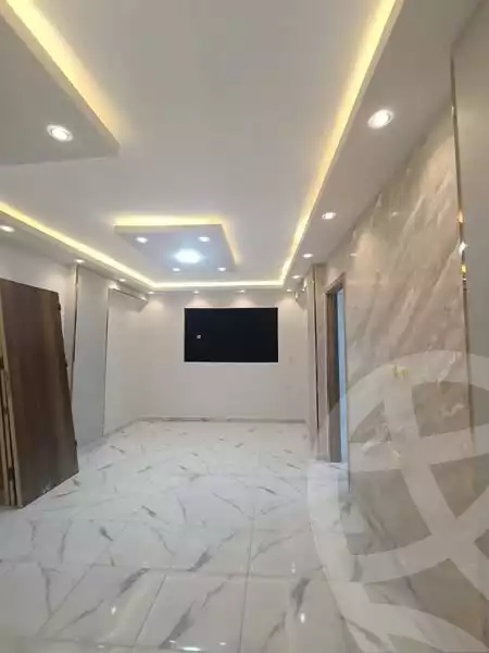 https://aqarmap.com.eg/ar/listing/6432330-for-sale-cairo-helwan-hadayek-helwan-el-khashab-canal