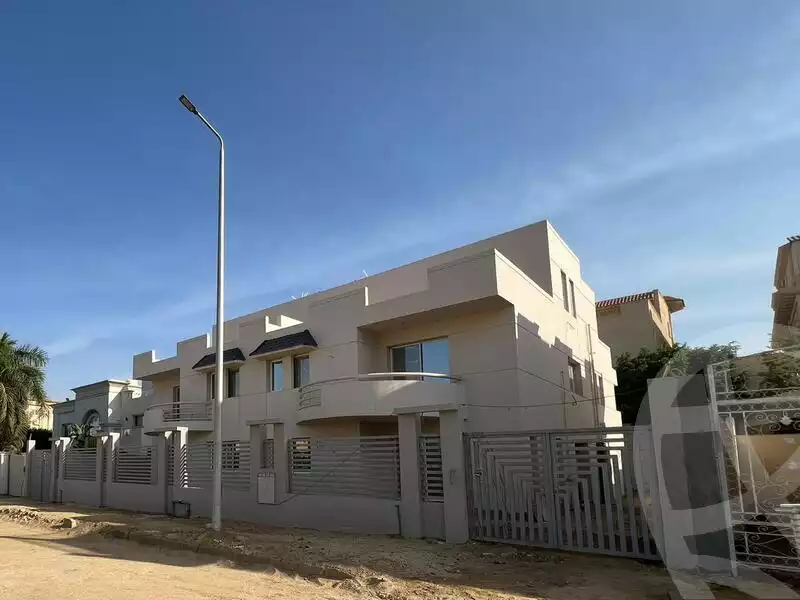 https://aqarmap.com.eg/en/listing/6432502-for-sale-cairo-el-shorouk-compounds-daheyet-el-nakheel