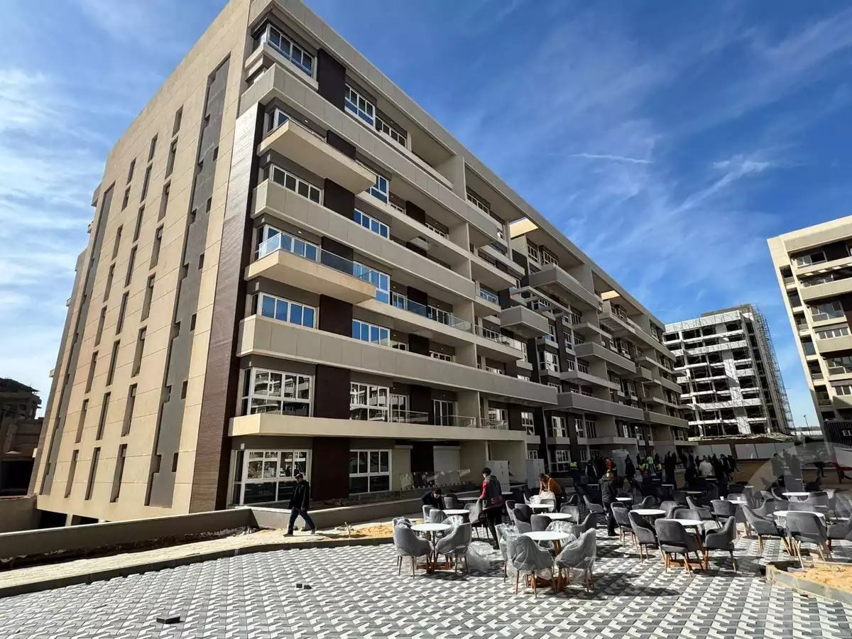 https://aqarmap.com.eg/en/listing/6433801-for-sale-cairo-new-administrative-capital-r7-scenario
