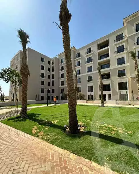https://aqarmap.com.eg/ar/listing/6433935-for-rent-cairo-el-sheikh-zayed-city-compounds-kmbwnd-fyldj-wyst-dr-llttwyr