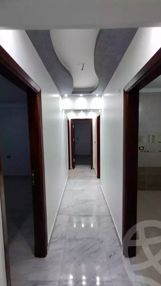 https://aqarmap.com.eg/ar/listing/6434939-for-sale-cairo-helwan-helwan-el-sharkeya-el-maraghi-st