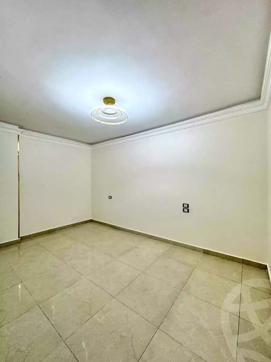 https://aqarmap.com.eg/ar/listing/6435542-for-sale-cairo-ain-shams-yn-shms-lgrby