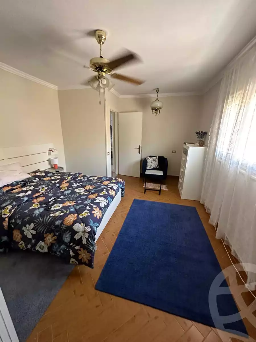 https://aqarmap.com.eg/ar/listing/6435553-for-sale-cairo-new-cairo-ganob-el-akadamiya-south-academy-h-el-shaheed-safi-eldin-ghazi-st