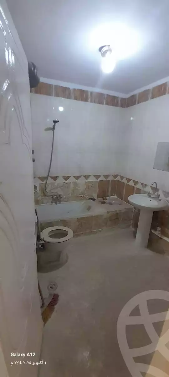 https://aqarmap.com.eg/ar/listing/6435741-for-rent-cairo-helwan-mnshy-yn-hlwn-rael-st