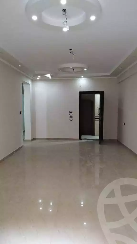 https://aqarmap.com.eg/ar/listing/6435968-for-rent-beheira-damanhour-damanhour-city-abd-el-salam-el-shazly-st